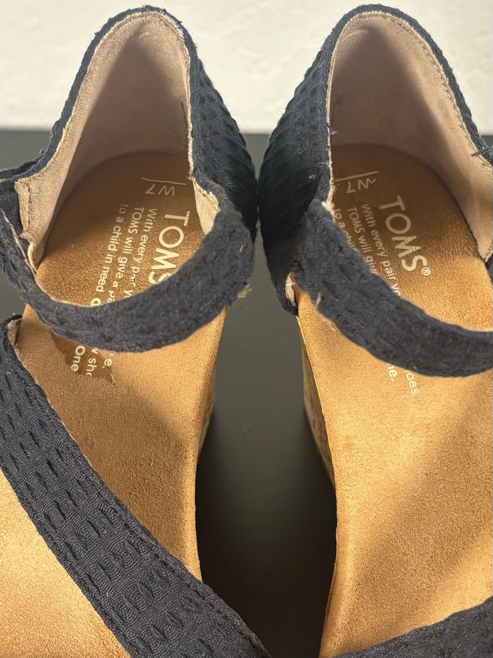 Toms Black Woven Canvas Cork Wedge Summer Spring Classy Sandals  Ankle Strap - Picture 9 of 13